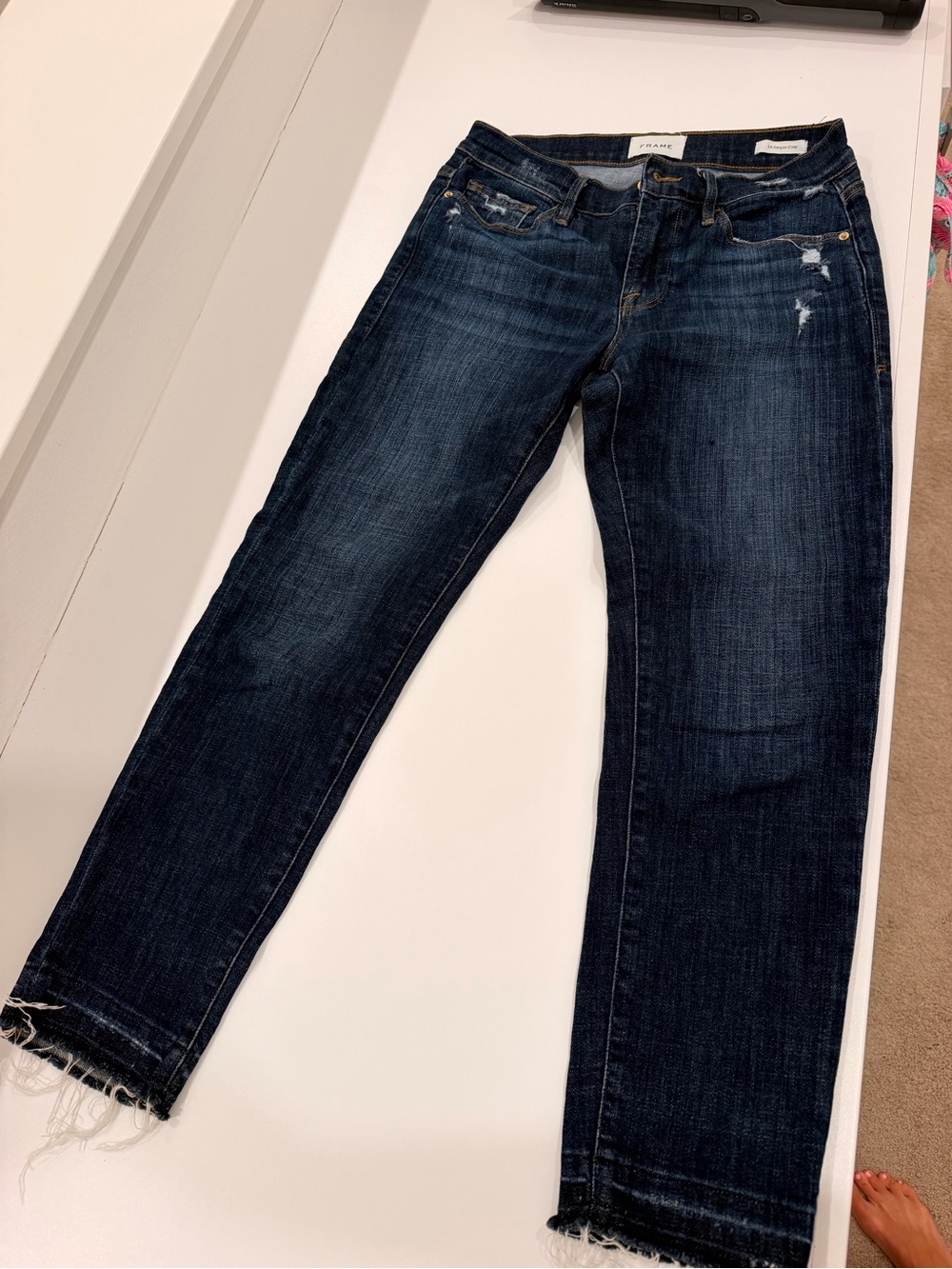 Frame Denim Indigo Cropped Straight Jeans with Frayed Hem